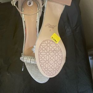 Jewel Badgley Mischka Heels